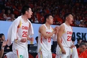 媒体人:中国男篮今天再次报到集结 备战8月的世预赛&9月的亚运会