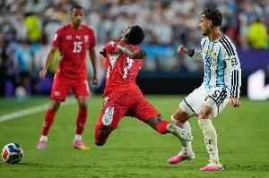 英媒:欧足联不会采用世界杯“罚错人”新规,VAR仅可介入第二黄