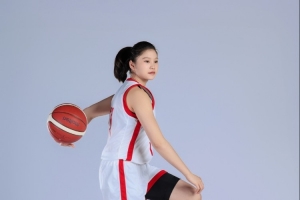惨不忍睹!中国女篮上半场三分19投仅1中 命中率只有可怜的5.3%
