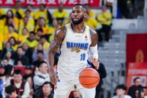 多队有意杰曼 北京首钢保留其优先续约权欲寻更强后卫外援