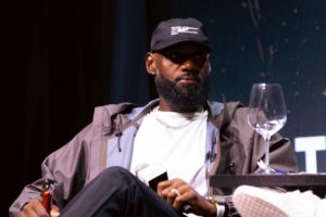 劲球直播_足球赛事直播_篮球赛事直播_NBA|CBA|英超直播