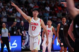 三分神准!赵嘉义替补10中7射落21分 三分5投全中&罚球2中2