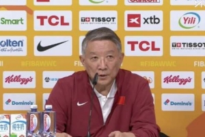 宫鲁鸣:这种比赛亲身经历对我们这支年轻队伍很宝贵 将认真总结