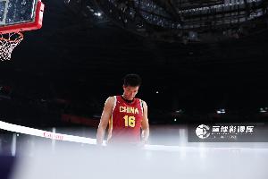 表现尚可!焦泊乔6投3中&罚球6中5 得到11分6篮板1抢断1盖帽